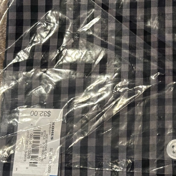 New Croft & Barrow Men's Long Sleeves Button-Down Collar Shirt - Picture 3 of 4